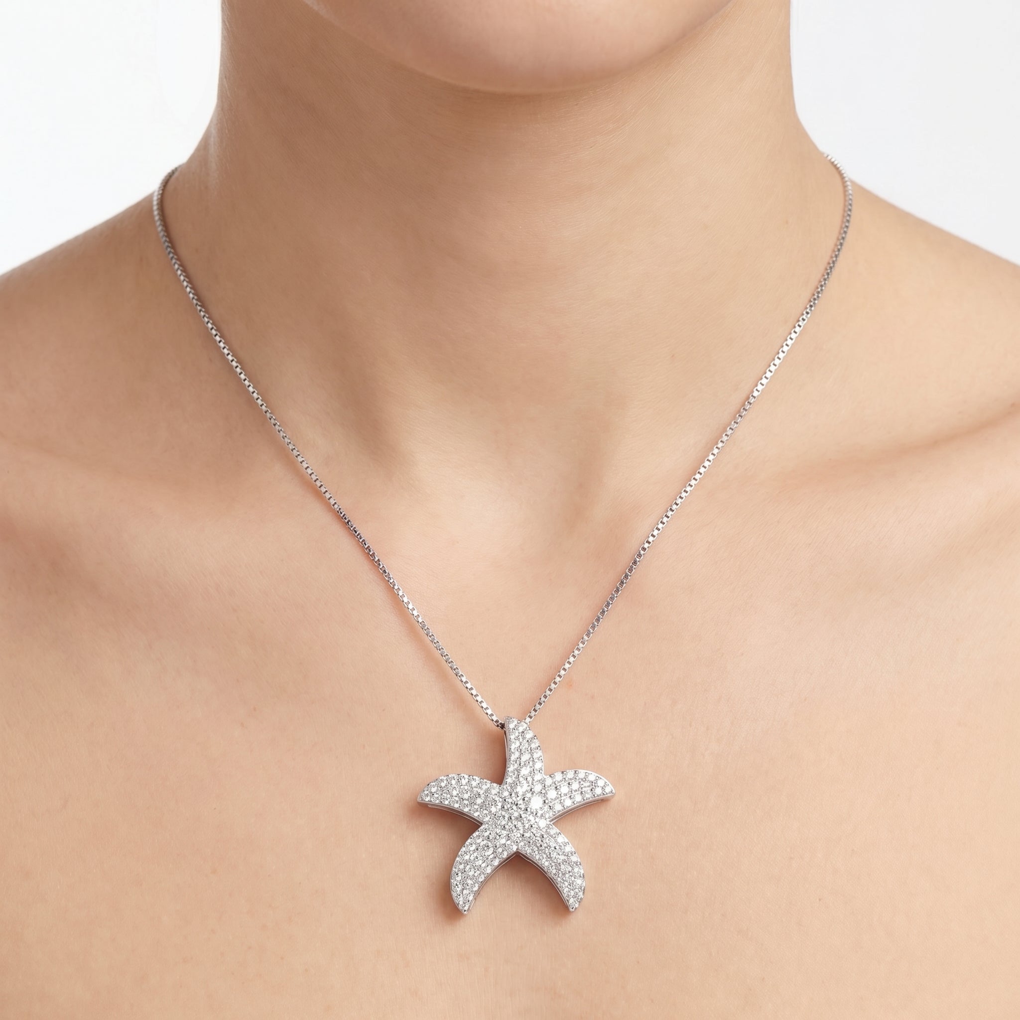 Luxury Starfish Shape Pendant with  Pavé Setting