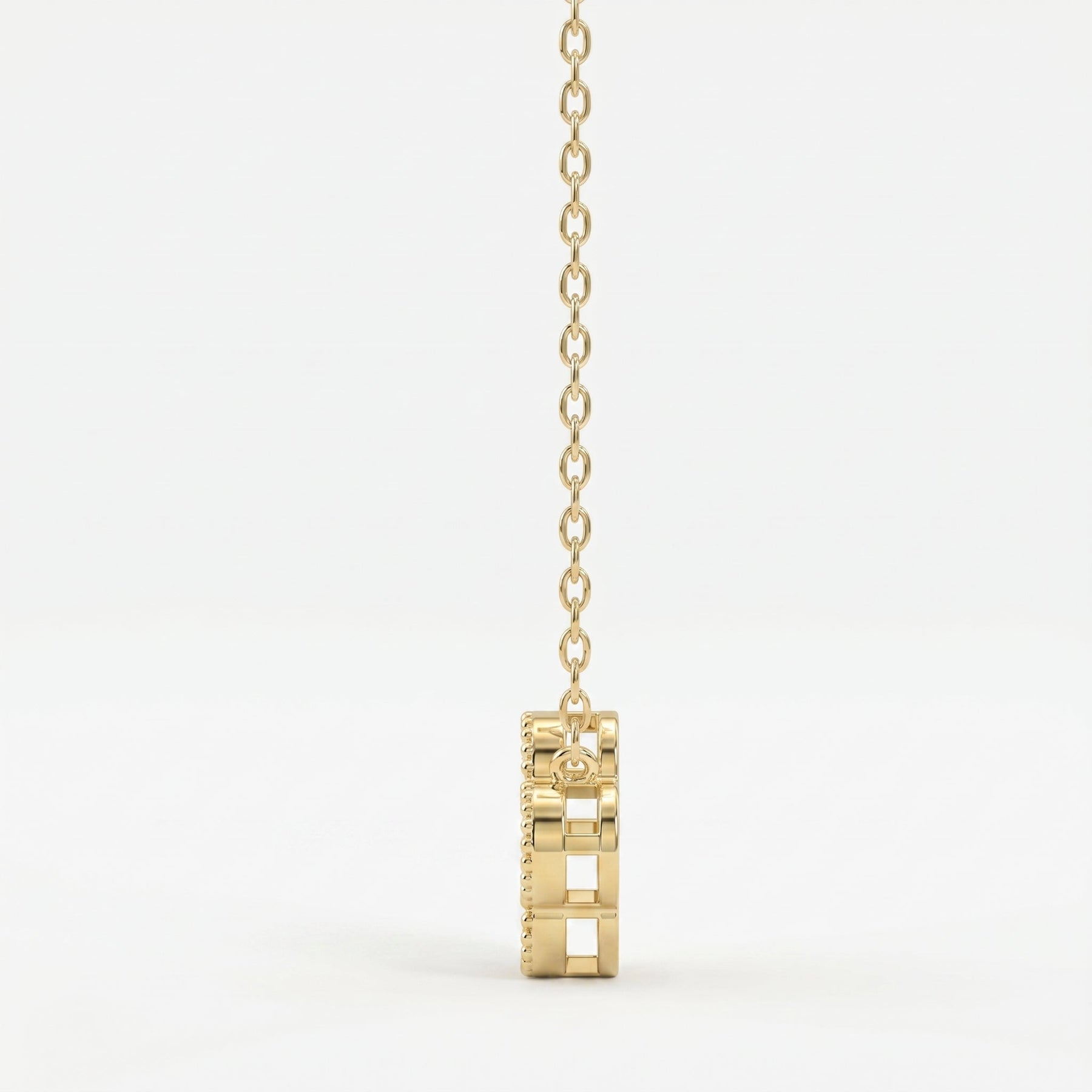 Clover Diamond Heritage Necklace – Pavé Quatrefoil Charm Jewelry