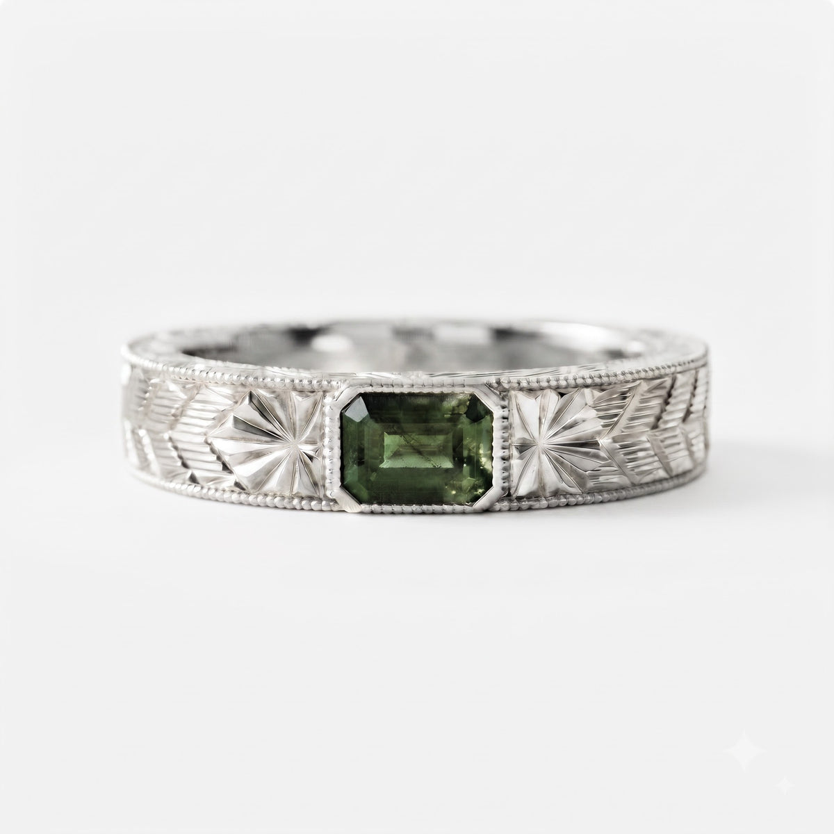 Men’s Green Tourmaline Gold Ring | Vintage Engraved Band