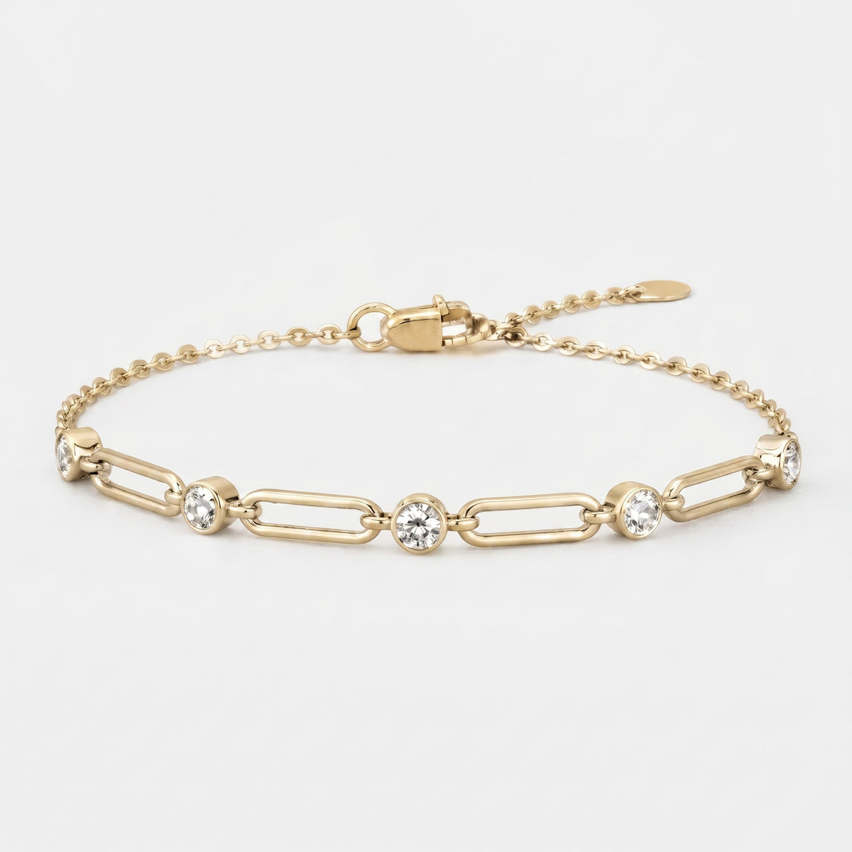 Round Diamond Paperclip Link Bracelet  | Modern Chain Bracelet | Luxury Everyday Jewelry