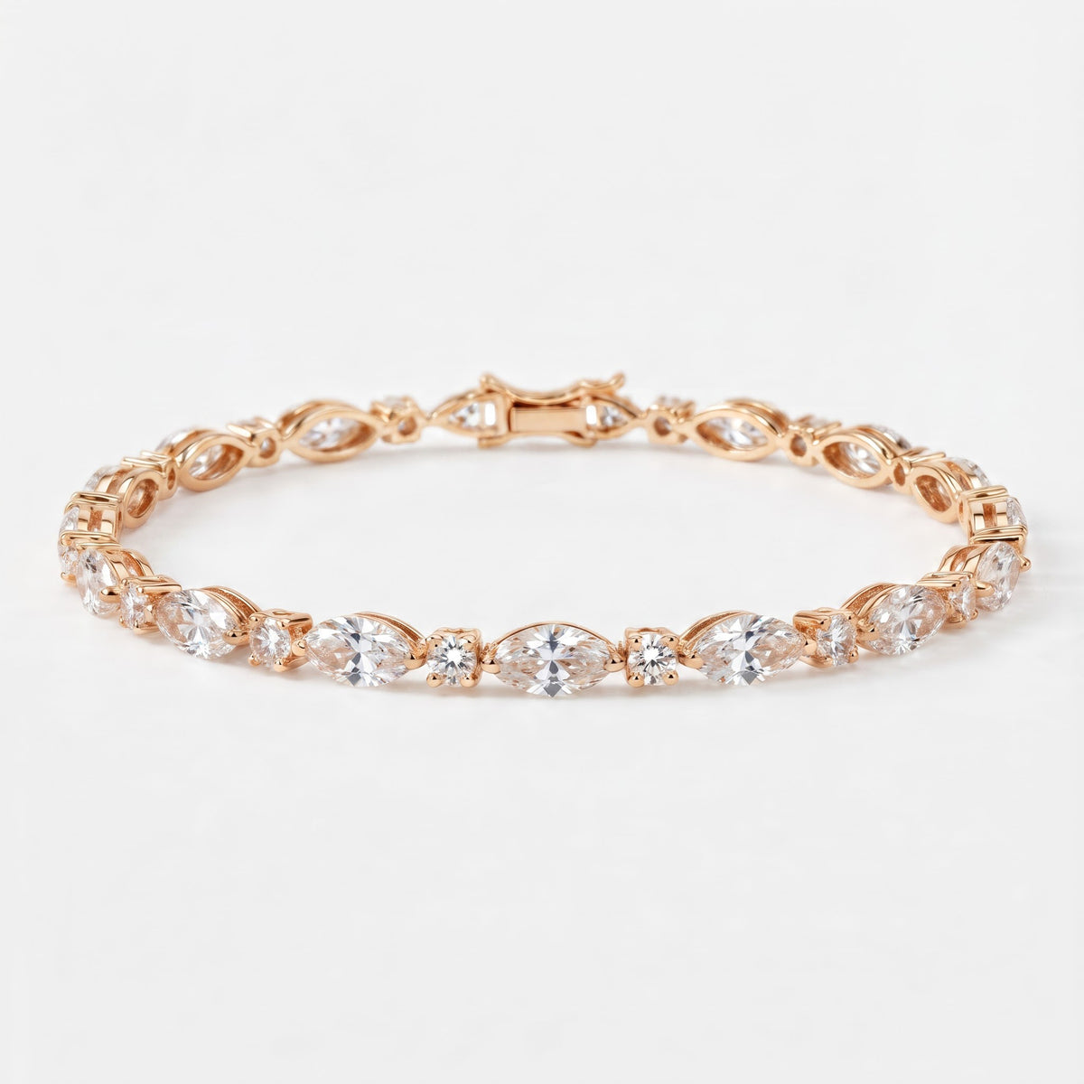 Oval & Round Brilliant Diamond Tennis Bracelet