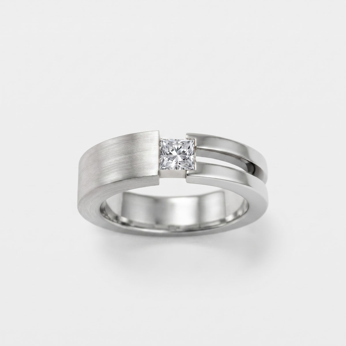 Princess Cut Diamond Ring