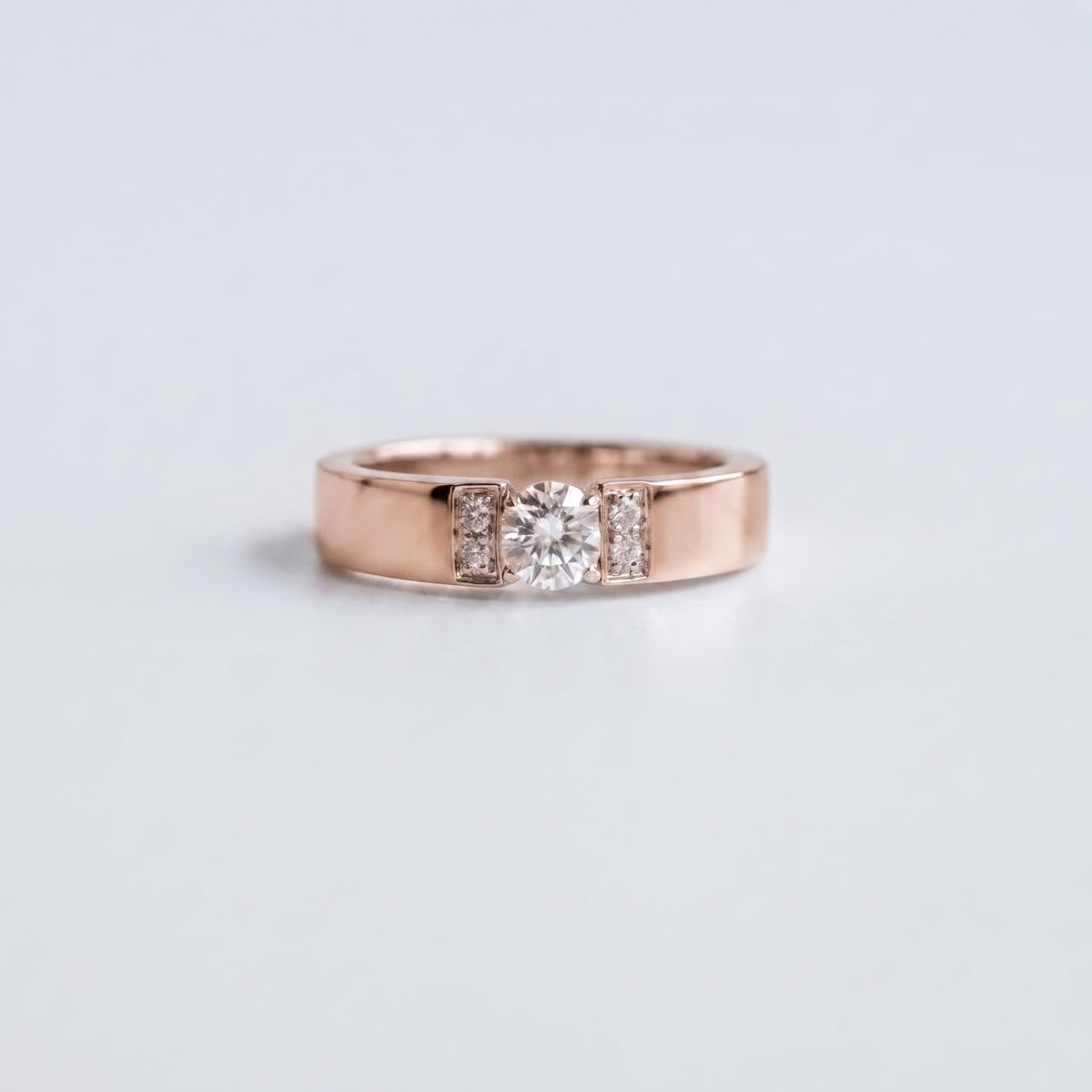 Round Brilliant Diamond Ring