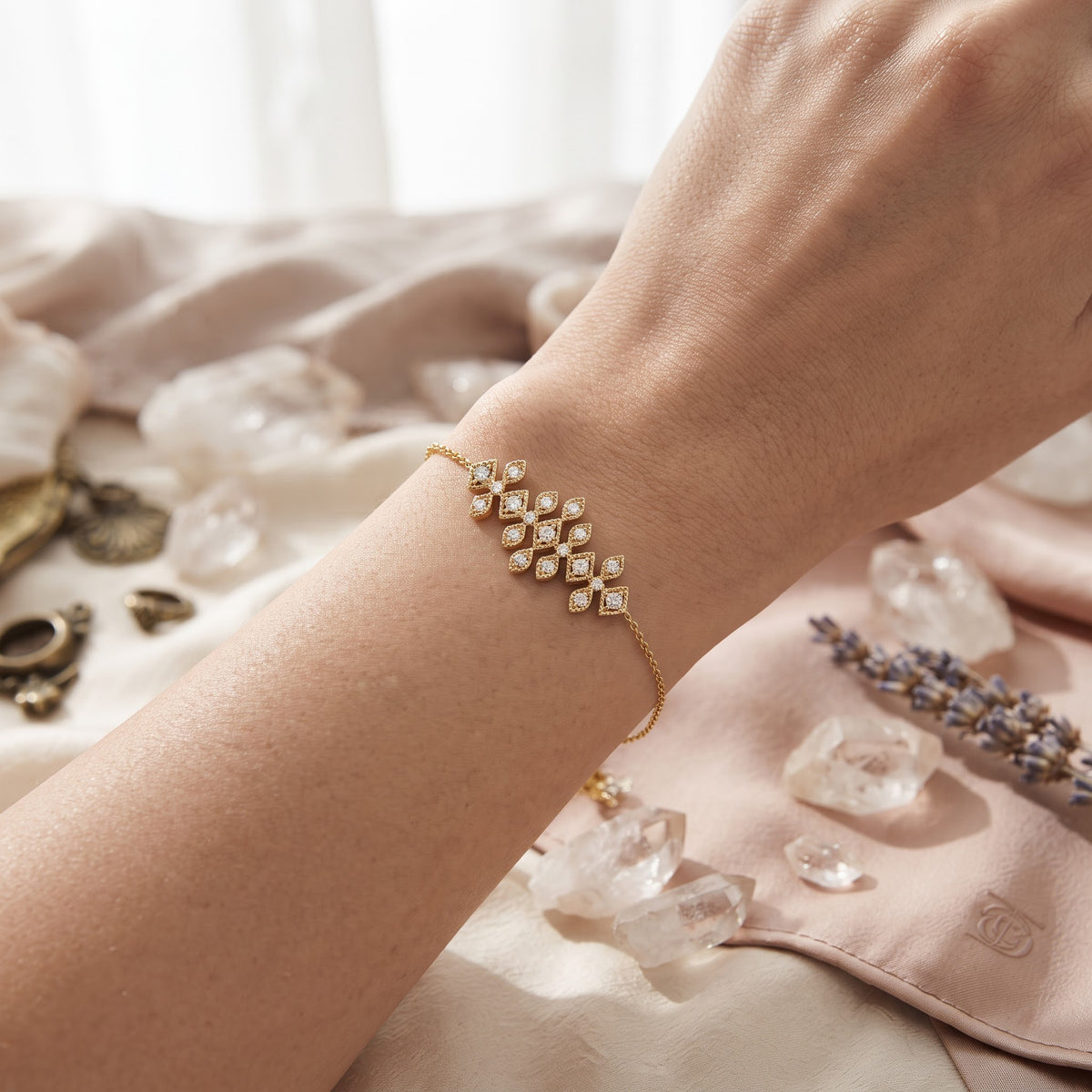 Marquise & Round Diamond Cluster Bracelet