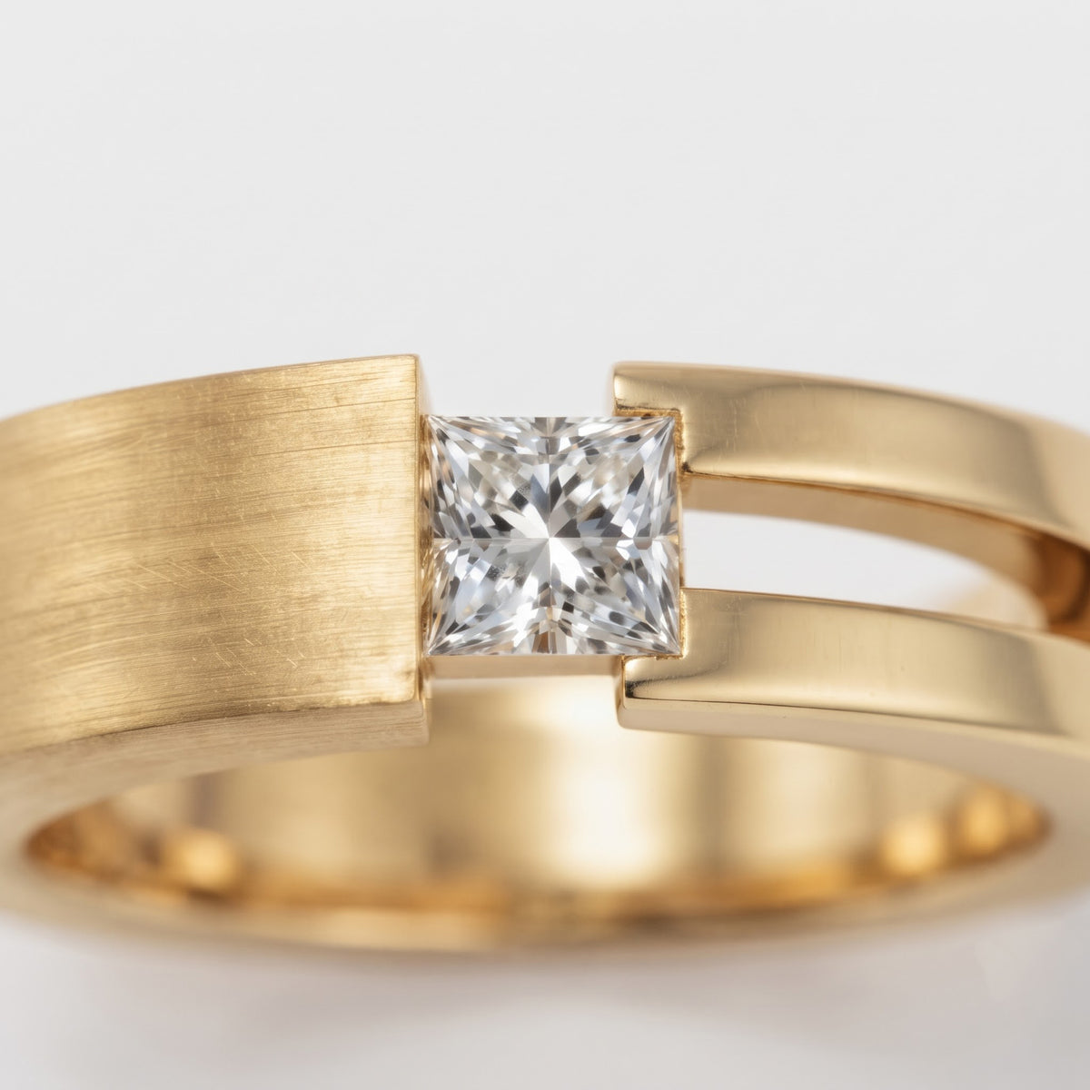 Princess Cut Diamond Ring