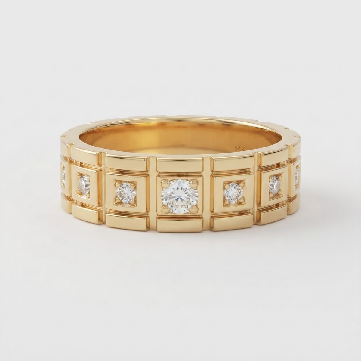 Round Brilliant Diamond Wide Band Ring