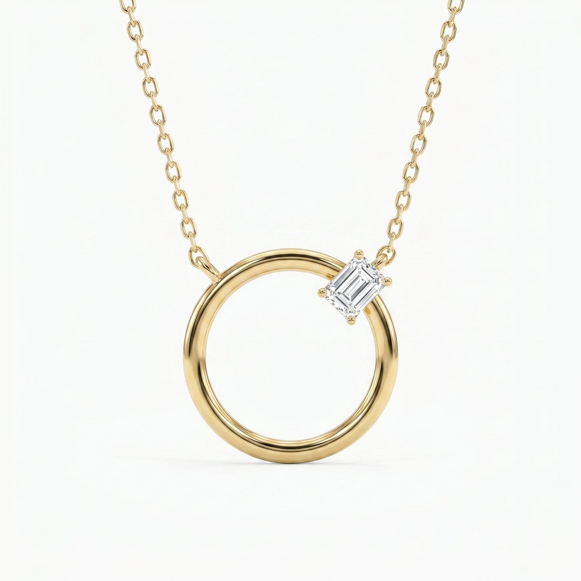 Circle Design Diamond Pendant Necklace